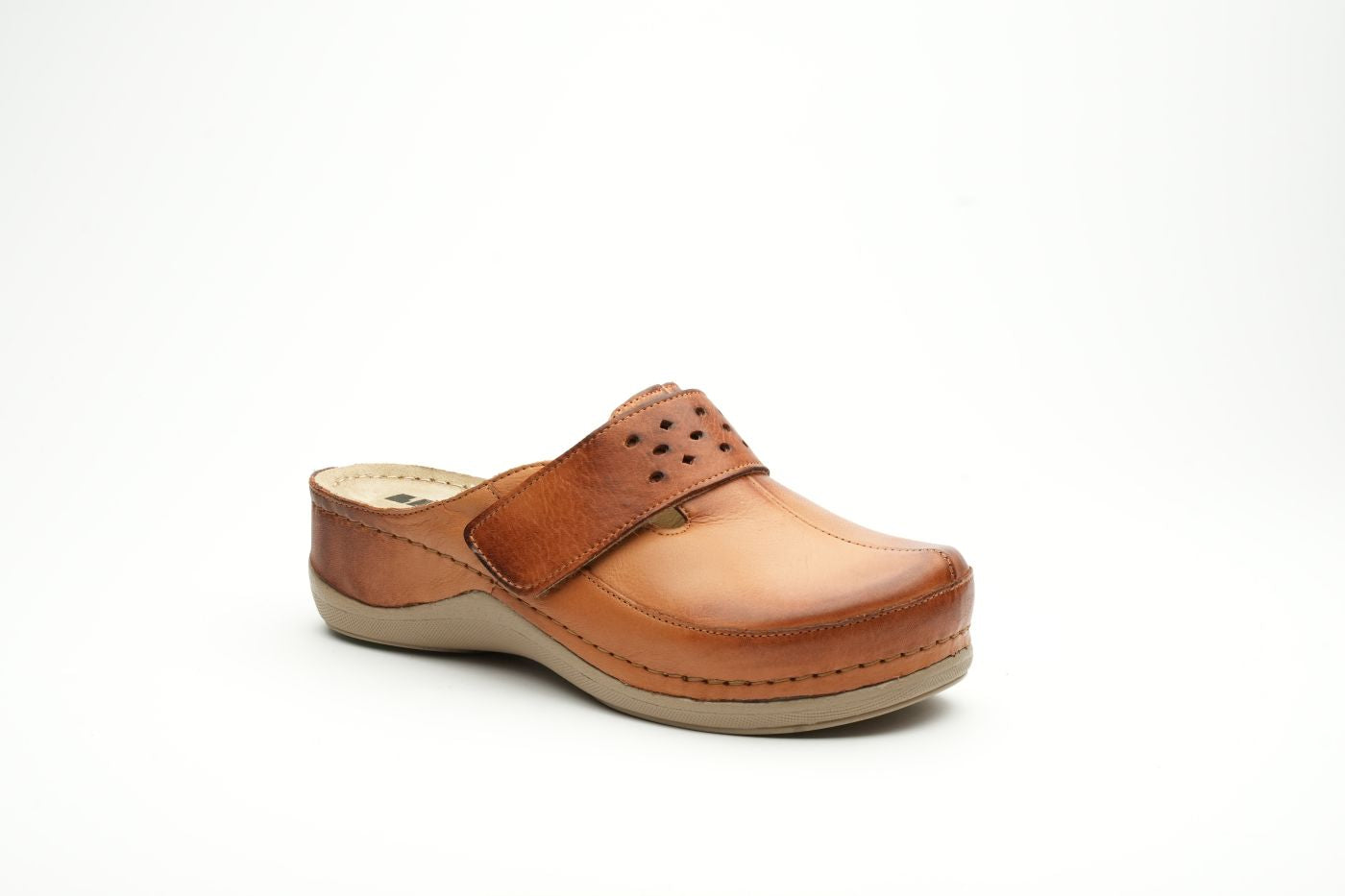 Lara | anatomic footwear | CLOGSS anatomic footwear.