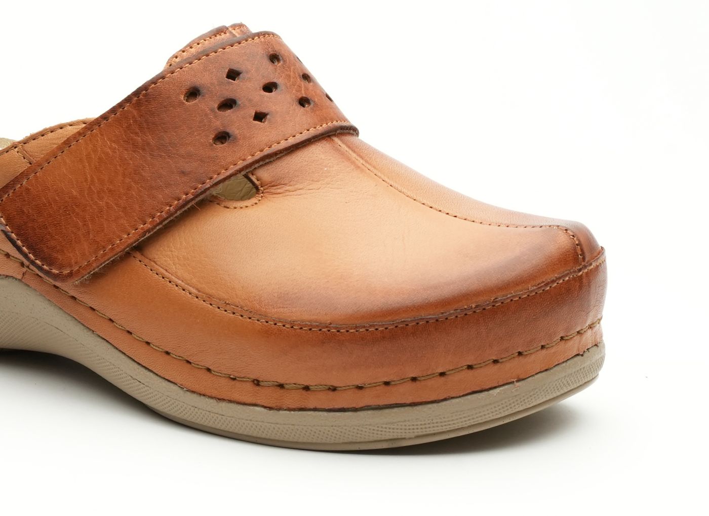 Lara | anatomic footwear | CLOGSS anatomic footwear.