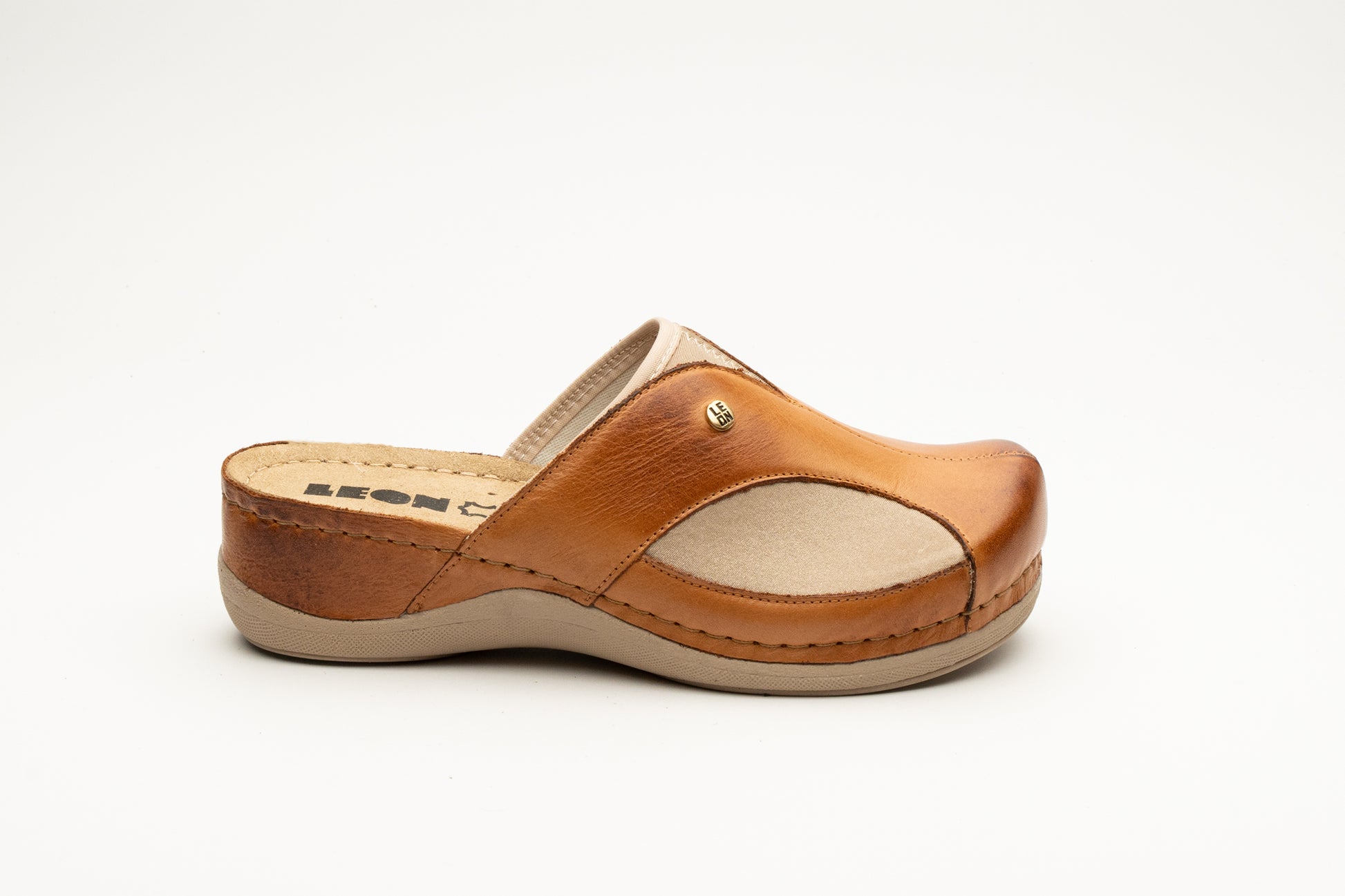 Aria I | anatomic footwear | CLOGSS anatomic footwear.