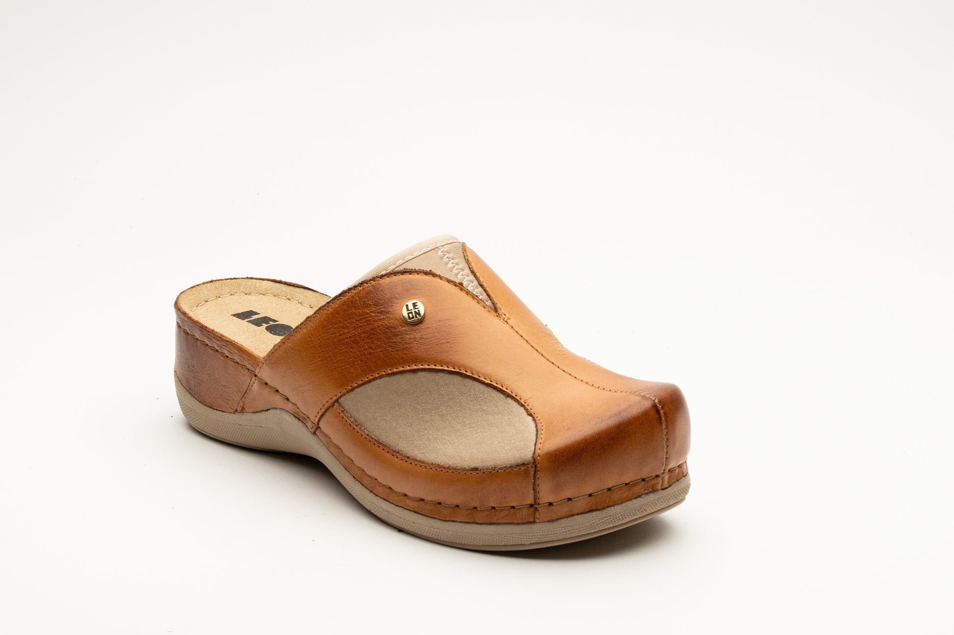 Aria I | anatomic footwear | CLOGSS anatomic footwear.