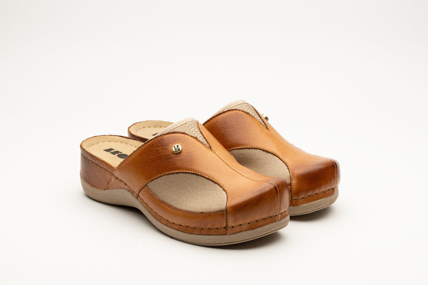 Aria I | anatomic footwear | CLOGSS anatomic footwear.