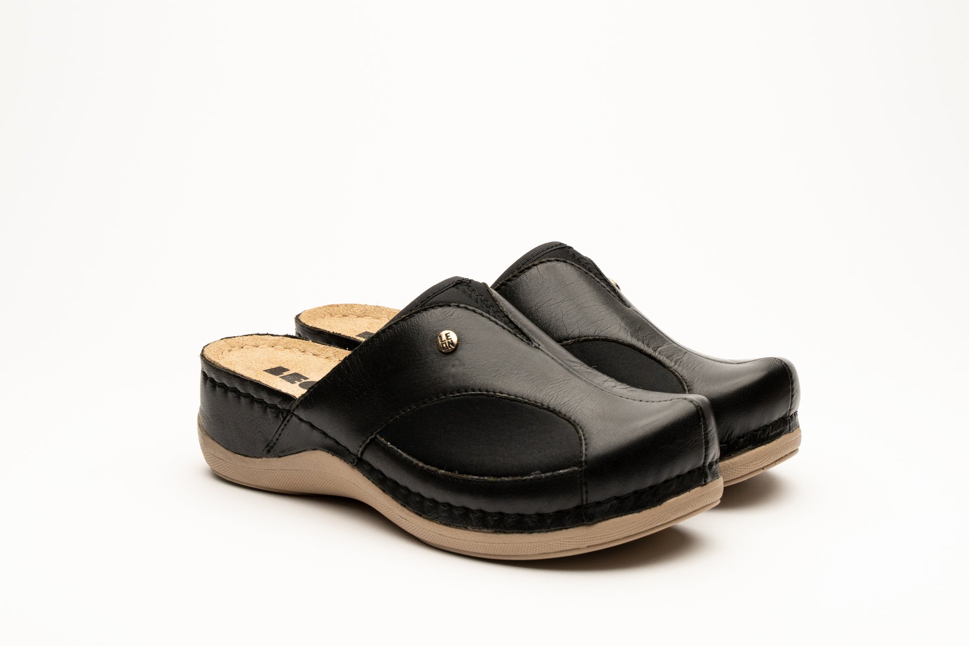 Aria I | anatomic footwear | CLOGSS anatomic footwear.